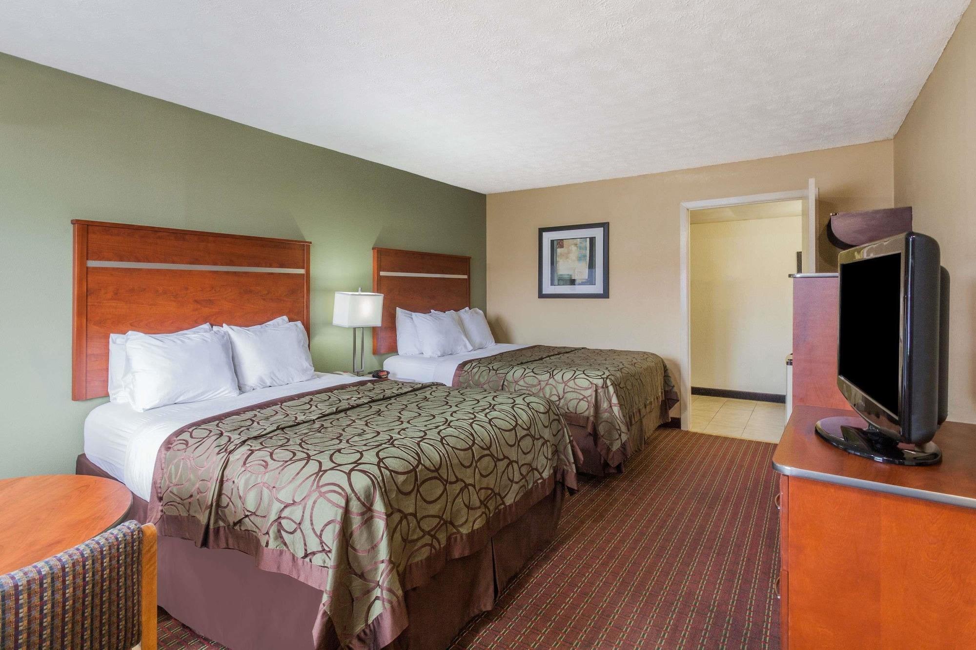 Hotel Baymont By Wyndham Pigeon Forge Near Island Drive Zewnętrze zdjęcie