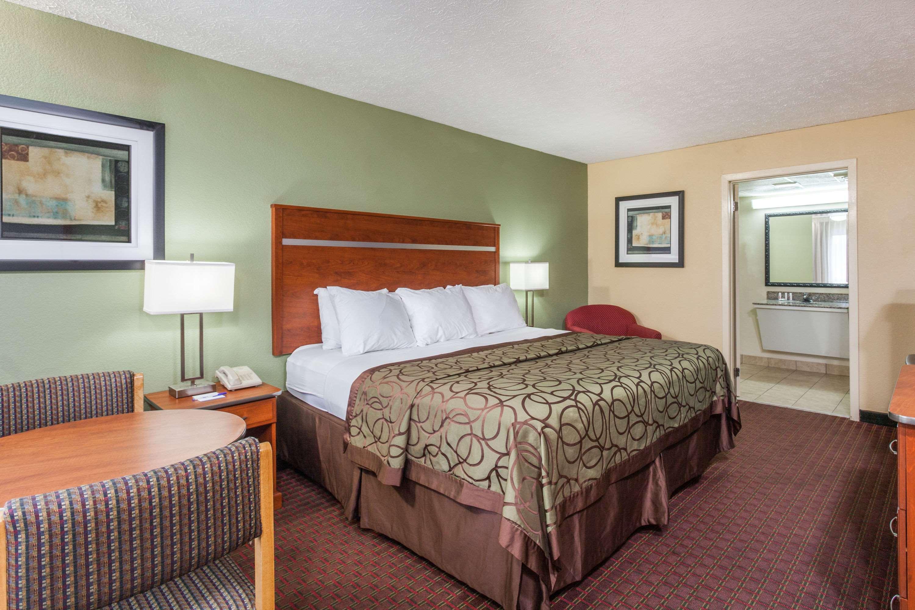 Hotel Baymont By Wyndham Pigeon Forge Near Island Drive Zewnętrze zdjęcie